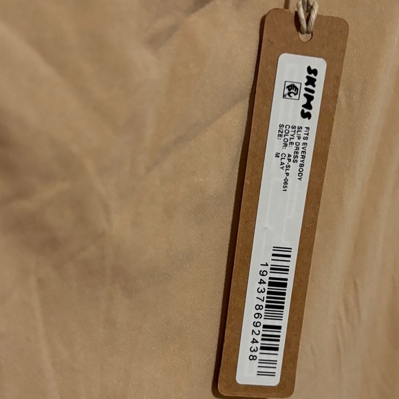 SKIMS FITS EVERYBODY SLIP DRESS Clay M NWT NEW - Picture 8 of 9